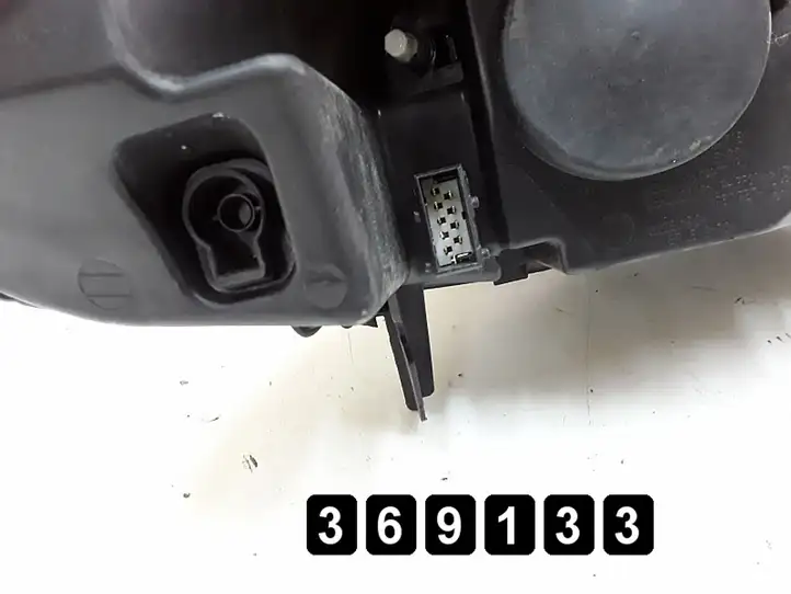 Peugeot 407 (2004 - 2011) # tyc 20-a450 defect Передняя фара — фото 6