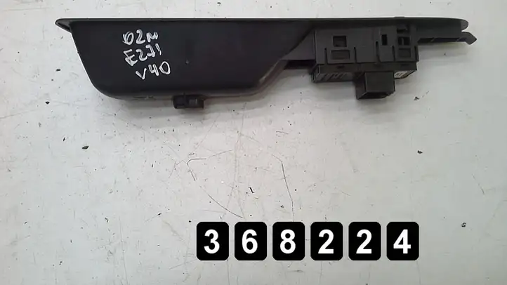 Volvo S40, V40 (2000 - 2004) eu 30638702 volvo19206 Другие включатели / ручки/ переключатели — фото 2