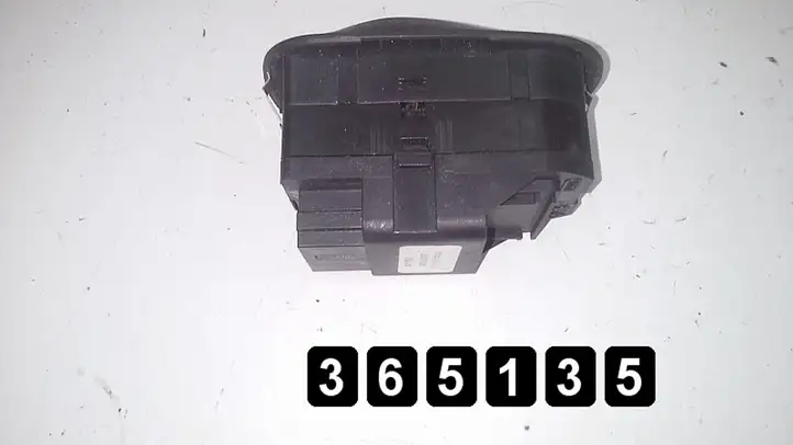 Peugeot 206 (1998 - 2012) 96316306xt Другие включатели / ручки/ переключатели — фото 3
