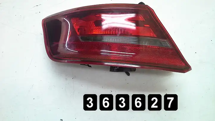 Audi A3/S3 8V (2012 - 2016) 4doors european 8v4945095c Задний фонарь в кузове — фото 1