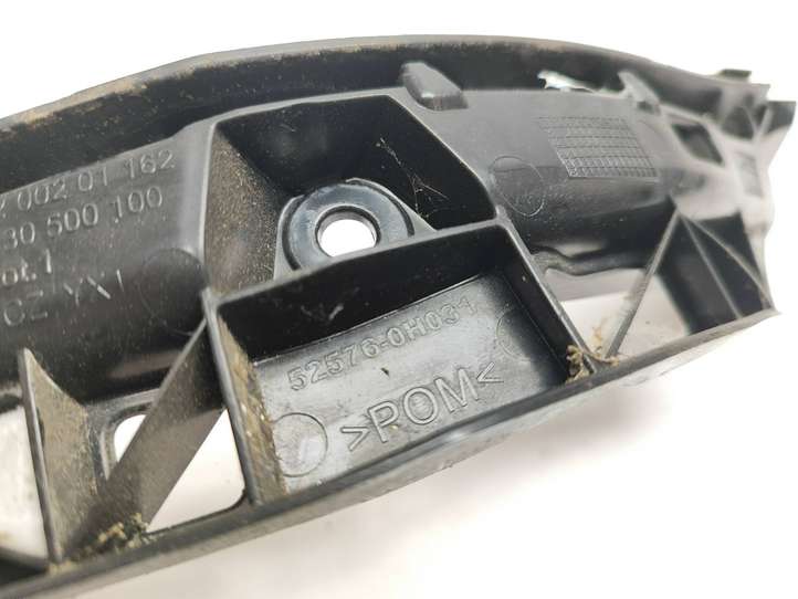 Toyota Aygo (2014 - 2018)  525760H031  Держатель заднего бампера (кронштейн)