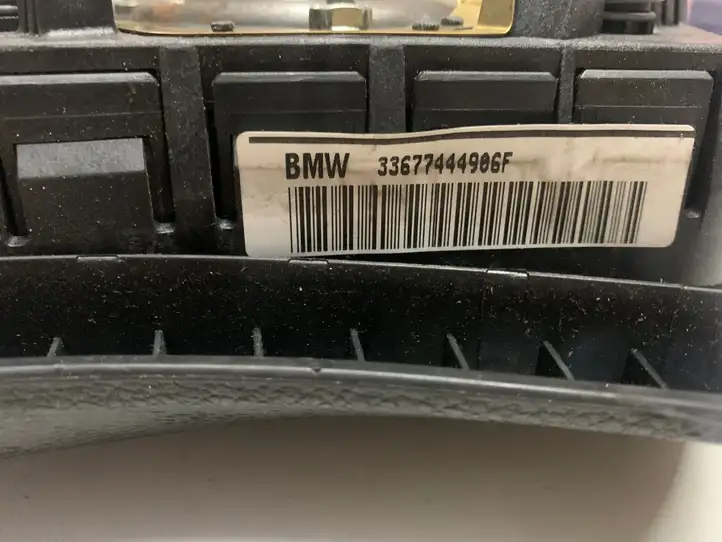 BMW 5 E60 E61 (2004 - 2010) 33677444906F Подушка безопасности руля — фото 3