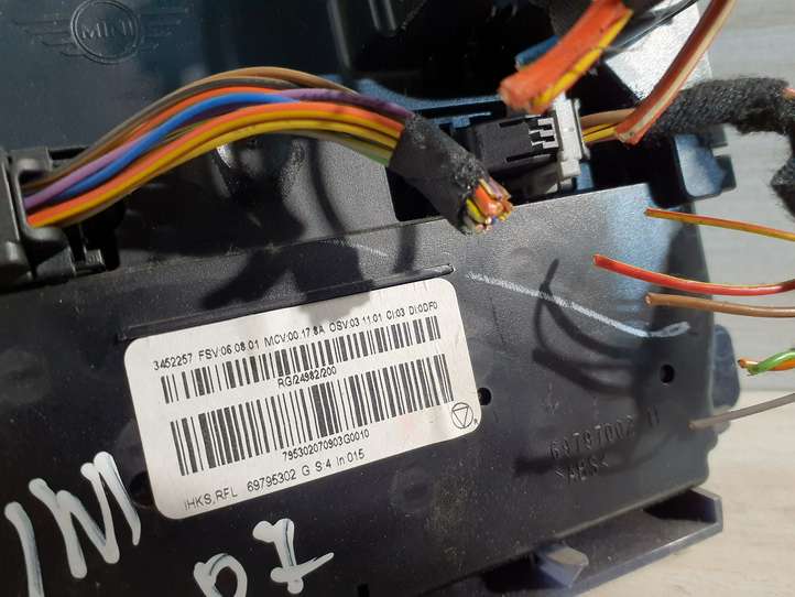 Mini One Cooper Coupe R56 (2004 - 2014)  69797002H Блок управления кондиционера воздуха / климата/ печки (в салоне)