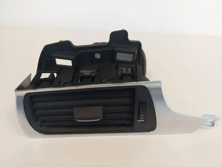 Audi A6 C7 (2011 - 2014) 4G1820901 Боковой воздушный дефлектор — фото 1