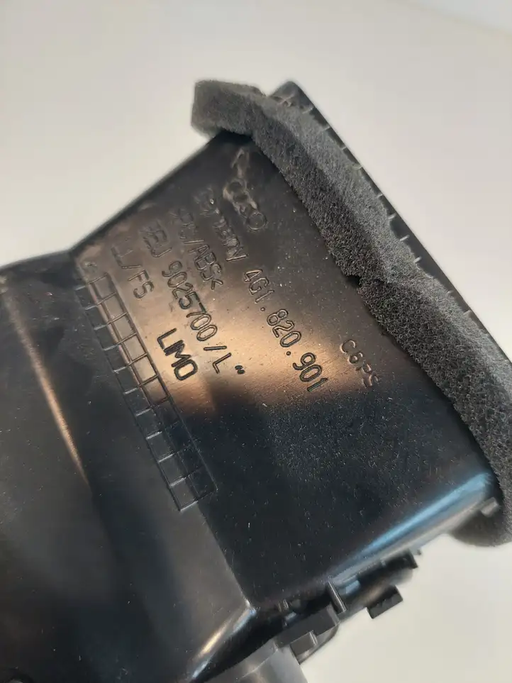 Audi A6 C7 (2011 - 2014) 4G1820901 Боковой воздушный дефлектор — фото 2