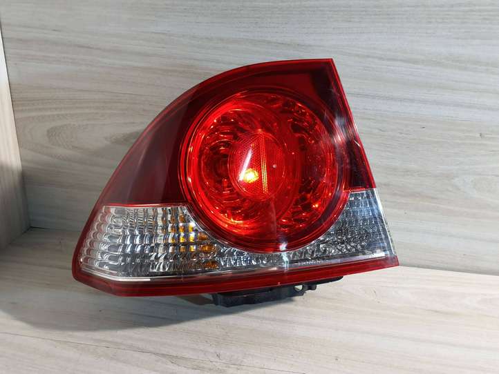 Honda Civic (2006 - 2011)   Задний фонарь в кузове