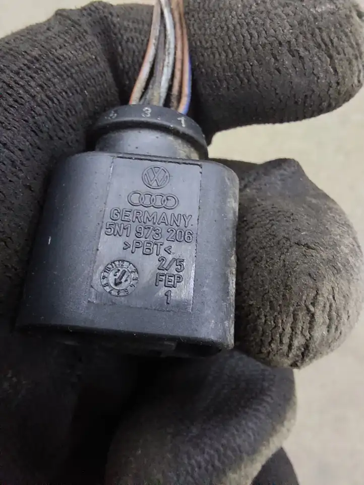 Audi A6 C7 (2011 - 2014) 1J0973726 Прочая электропроводка — фото 2