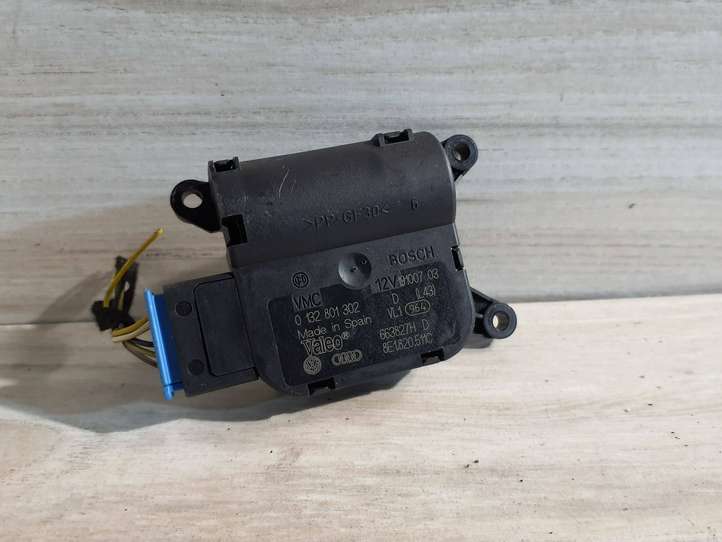 Audi A4 (2004 - 2009)  8E1820511C Двигатель задвижки потока воздуха