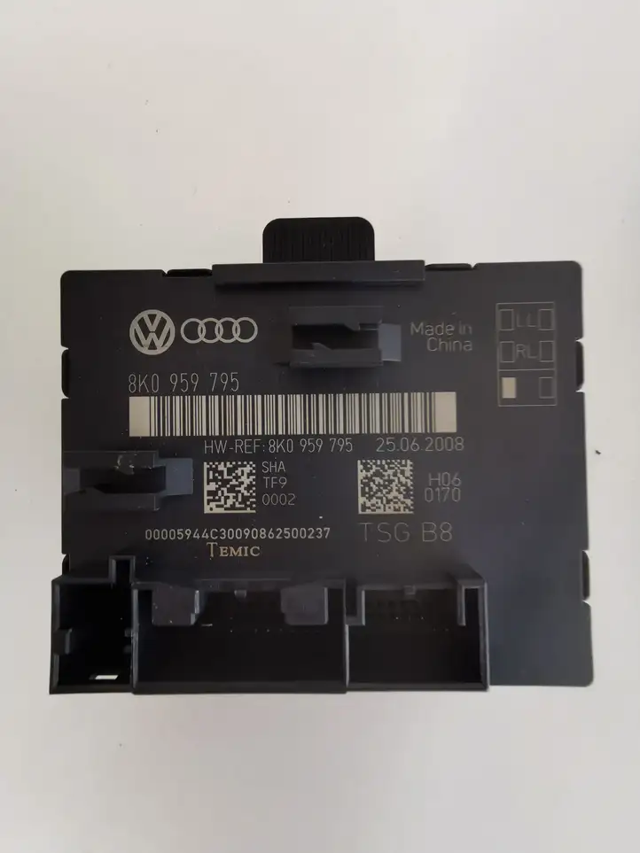 Audi A4 S4 B8 8K (2007 - 2011) 8K0959795 Блок управления дверью — фото 1