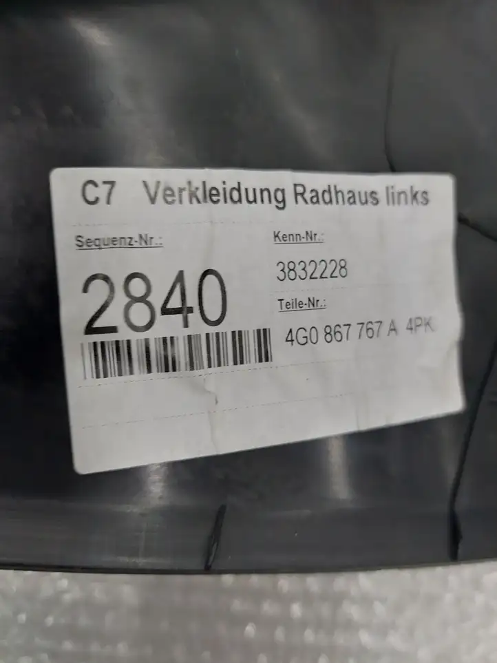 Audi A6 C7 (2011 - 2014) 4G0867767A Нижняя боковая отделка заднего сиденья — фото 2