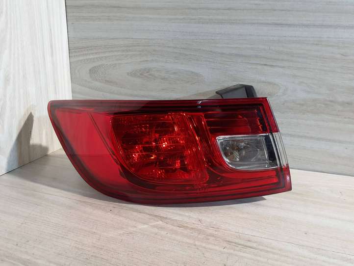 Renault Clio IV (2012 - 2019)  265553021R Задний фонарь в кузове