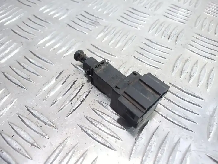 Ford Galaxy (2000 - 2006) 1J0945511A Датчик педали тормоза — фото 2