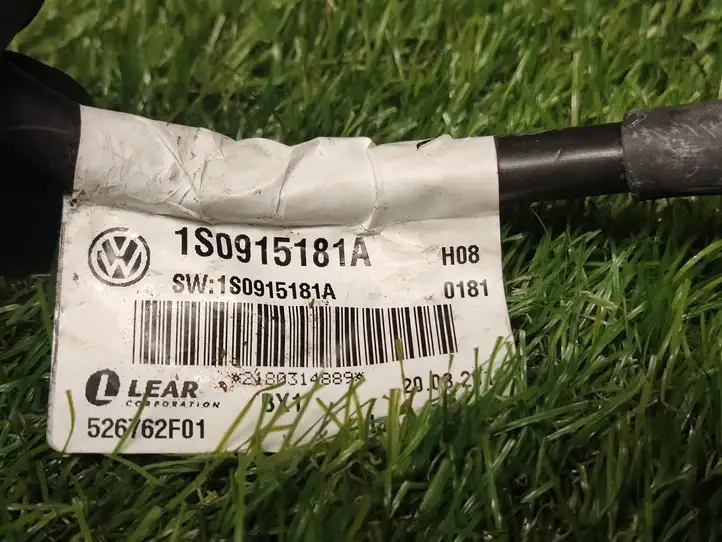 Volkswagen Jetta VI (2011 - 2018) 1S0915181A Минусовой провод аккумулятора — фото 2