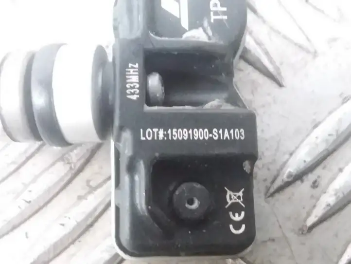 BMW 3 E90 E91 (2005 - 2012)  15091900S1A103 Датчик давления покрышек