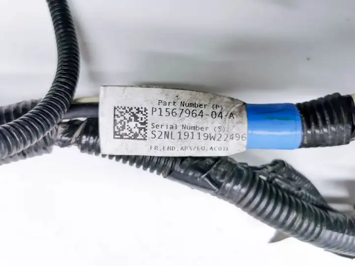 Tesla Model 3 (2017 - 2023) 1567964-04-A Прочая электропроводка — фото 3