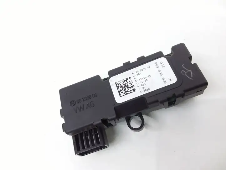 Volkswagen PASSAT B6 (2005 - 2010) 3C0959654 Датчик угла поворота руля — фото 2