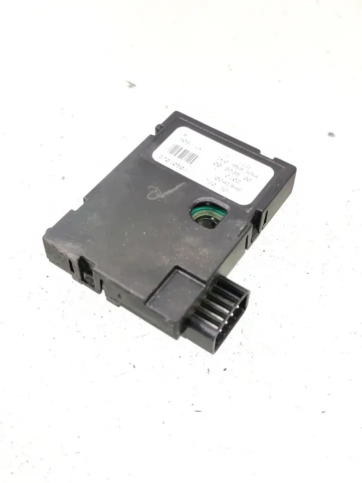 Audi A3/S3 8L (2000 - 2003) 1K0959654 Датчик угла поворота руля — фото 1