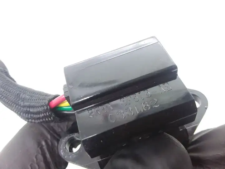 Jaguar XF X250 (2007 - 2015)  2R8A3F818AE Датчик положения (угла) руля