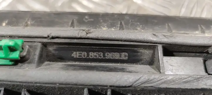 Audi A8 S8 D3 4E (2002 - 2005) 4E0853969C Молдинги задней двери — фото 4