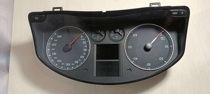 Volkswagen Golf Plus (2004 - 2008)  1K0920851H Спидометр (приборный щиток)