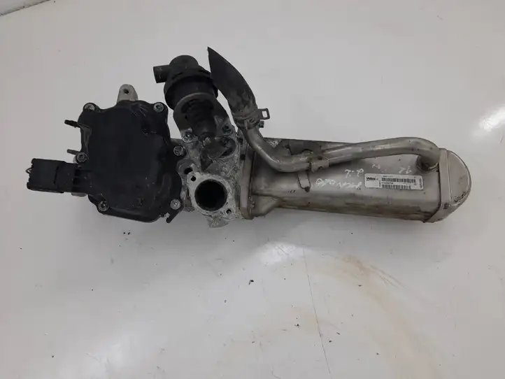 Ford Mondeo MK IV (2007 - 2014) V29007078 Клапан EGR — фото 1