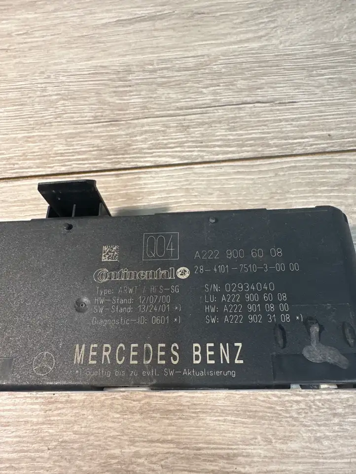 Mercedes-Benz C W205 (2014 - 2021) A2229006008 Блок управления крышкой багажника — фото 2