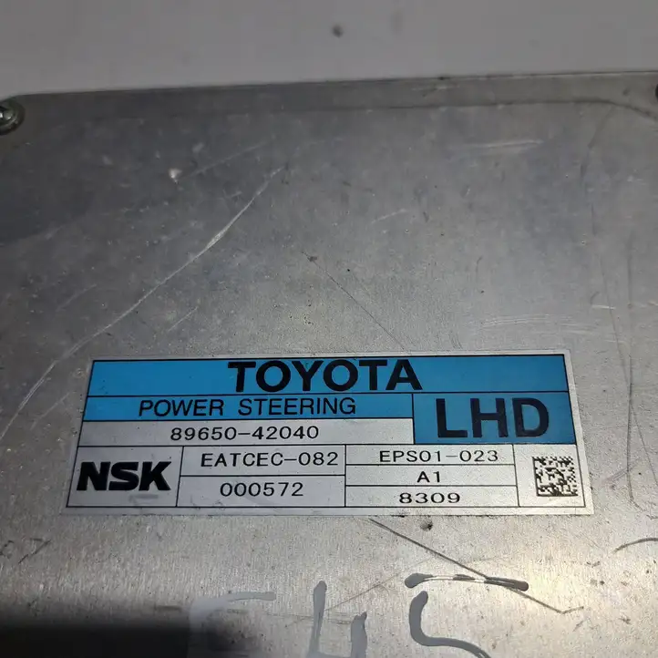 Toyota Corolla E120 E130 (2000 - 2004) EPS01023 Блок управления усилителем руля — фото 2