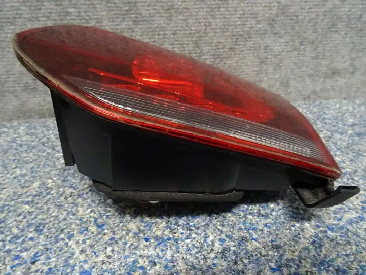 Volkswagen Golf VI (2009 - 2013) 5K7945308 Задний фонарь в крышке багажника — фото 9