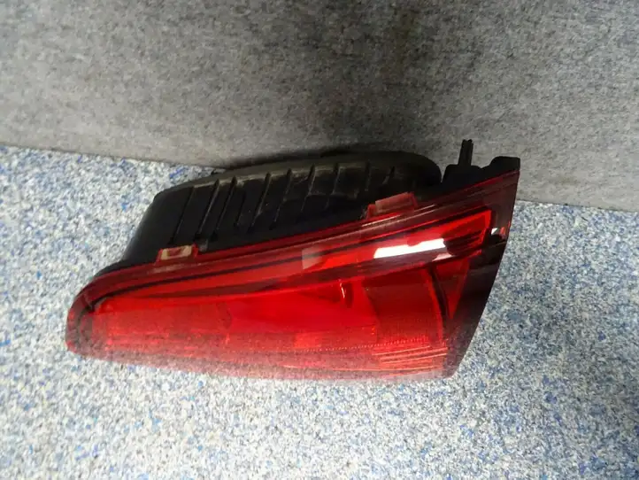 Volkswagen Golf VII (2013 - 2019) 5G0945094D Задний фонарь в крышке багажника — фото 8