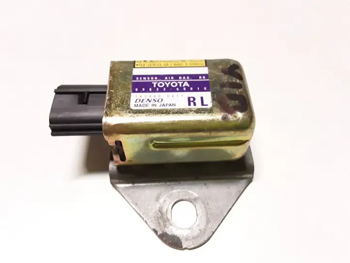 Toyota Land Cruiser (J120) (2002 - 2009) 8983360010 Датчик удара SRS — фото 1