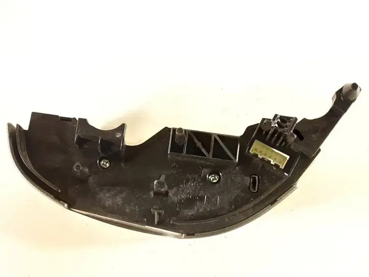 Toyota Prius (XW20) (2003 - 2009) F70CV164 Кнопки на рулевом колесе — фото 4