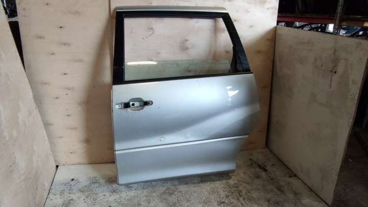 Toyota Previa (XR30, XR40) II (2000 - 2006)  6700428282 Боковые раздвижные двери