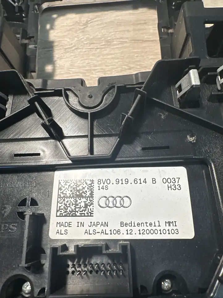 Audi A3/S3 8V (2012 - 2016) 8V0919614B Контроллер мультимедийной системы — фото 2