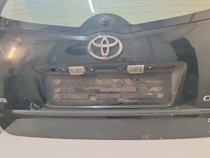 Toyota Corolla Verso AR10 (2004 - 2009) Крышка багажника — фото 5