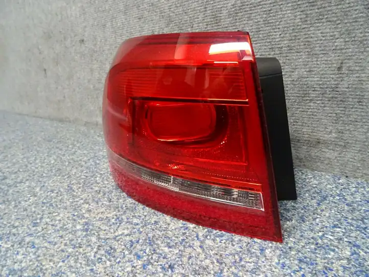 Volkswagen PASSAT B7 (2011 - 2014) 3AF945095C Задний фонарь в кузове — фото 5