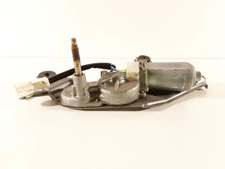 Toyota Prius (XW20) (2003 - 2009) 8513047010 Двигатель стеклоочистителя заднего стекла — фото 3