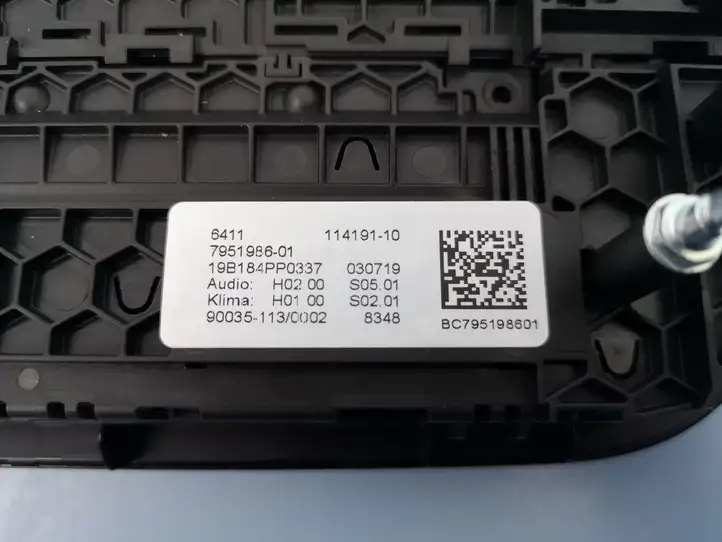 BMW X4 G02 (2018 - ) 64117951986 Кнопка кондиционера — фото 4