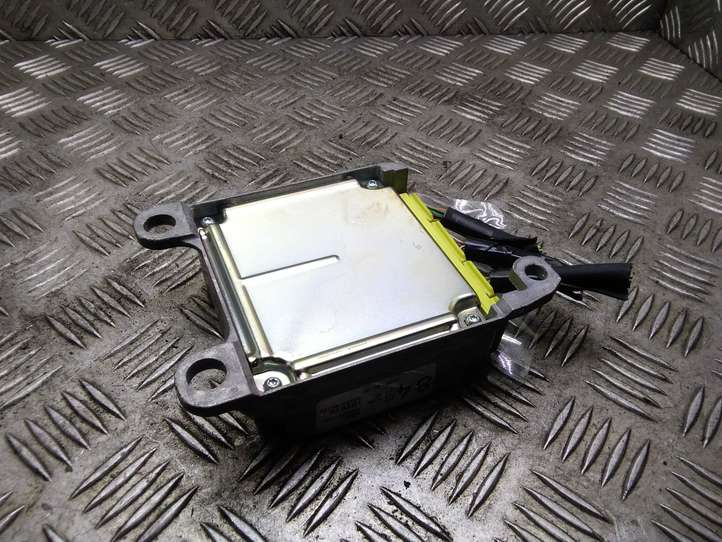 Toyota Avensis T250 (2003 - 2006)  8917005120 Блок управления надувных подушек