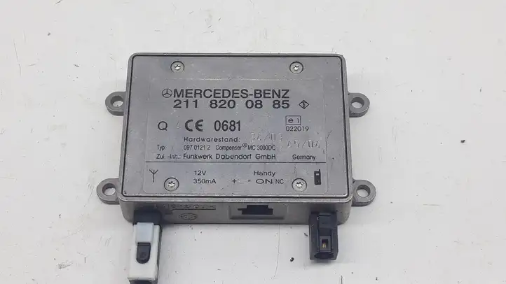 Mercedes-Benz E W211 (2002 - 2009) A2118200885 Усилитель антенны — фото 1