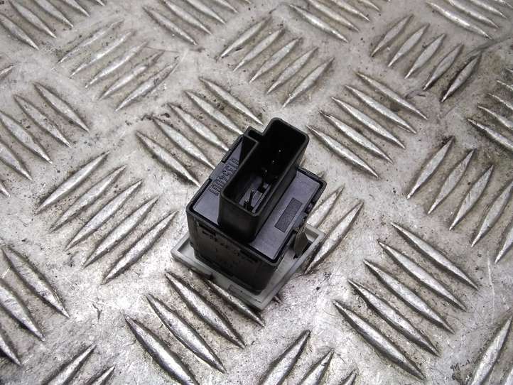 Opel Signum (2002 - 2008)  13138264 Включатель датчиков парковки