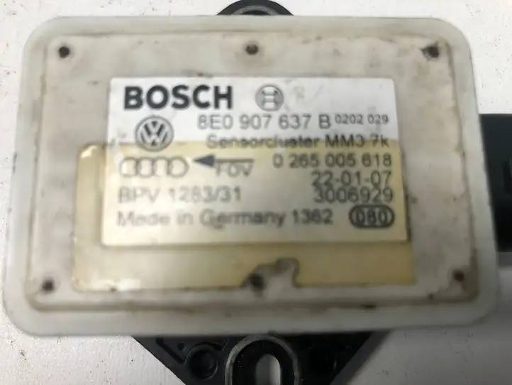 Audi A6 S6 C6 4F (2004 - 2008) 8E0907637B Прочие блоки управления — фото 3
