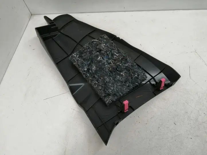Toyota Prius (XW30) (2009 - 2015) 5853447020 Прочие детали салона — фото 6