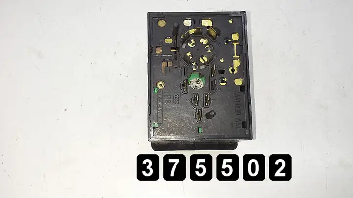 Opel Astra G (1998 - 2004) 90561381 90437443 Другие включатели / ручки/ переключатели — фото 2