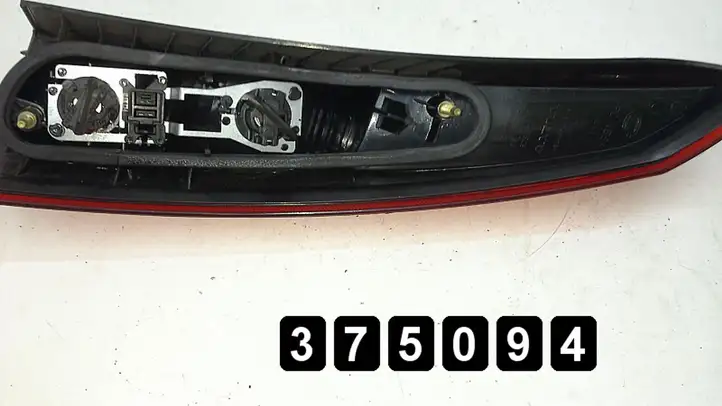 Volvo V70 (2000 - 2004) virsutine dalis 9154493 Задний фонарь в кузове — фото 4