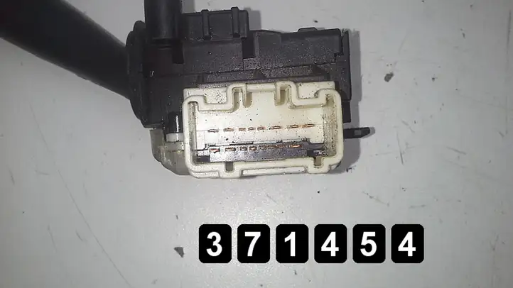 Toyota Previa (XR30, XR40) II (2000 - 2006) 84140-20680 Другие включатели / ручки/ переключатели — фото 5