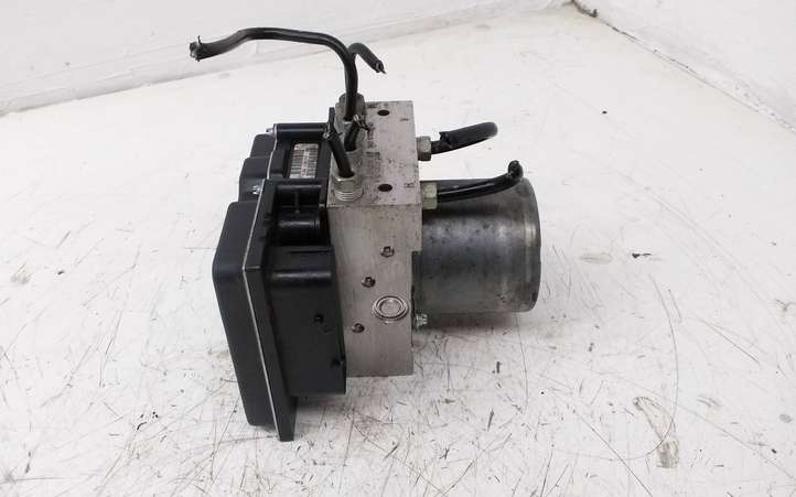 BMW X1 E84 (2009 - 2015)  6791272 Блок ABS