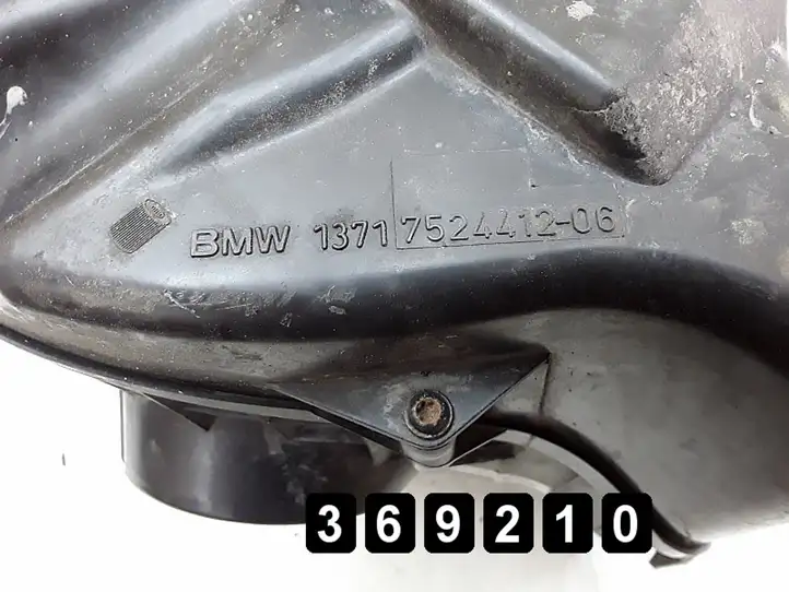 BMW 3 E90 E91 (2005 - 2012) # 1600petrol 13717524412-06 Корпус воздушного фильтра — фото 6