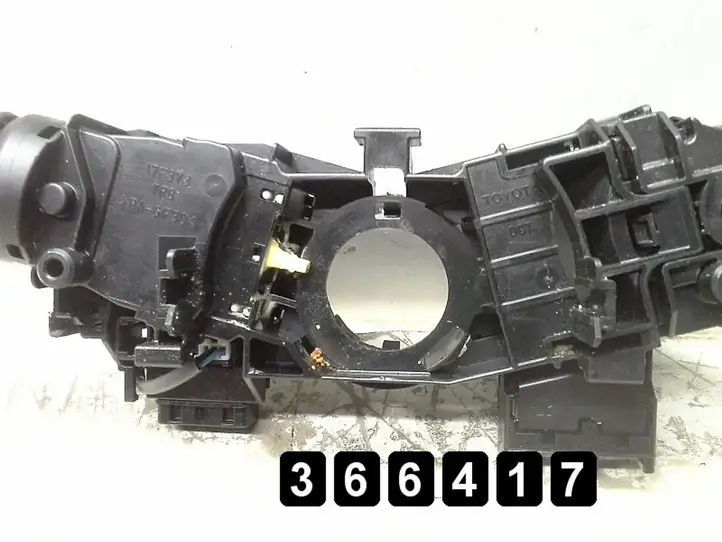 Toyota Avensis T270 (2009 - 2012) 17F373 Другие включатели / ручки/ переключатели — фото 5