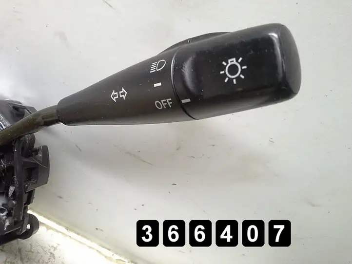 Toyota Corolla E120 E130 (2000 - 2004) R170401 Другие включатели / ручки/ переключатели — фото 6