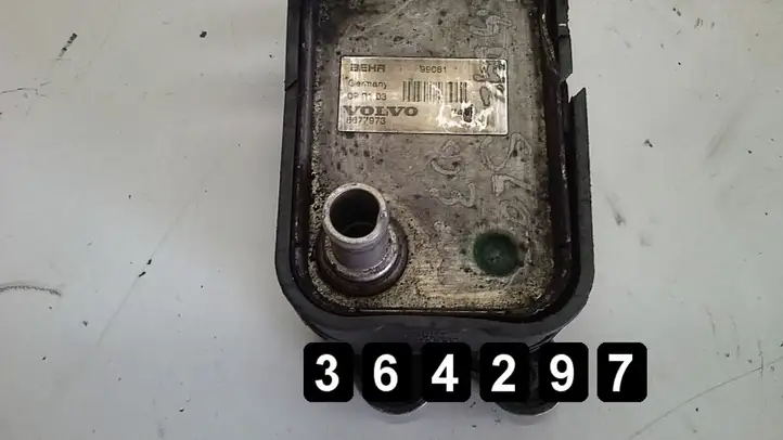 Volvo S60 (2000 - 2004) 2400 8677973 behr99081 Кронштейн масляного фильтра — фото 4